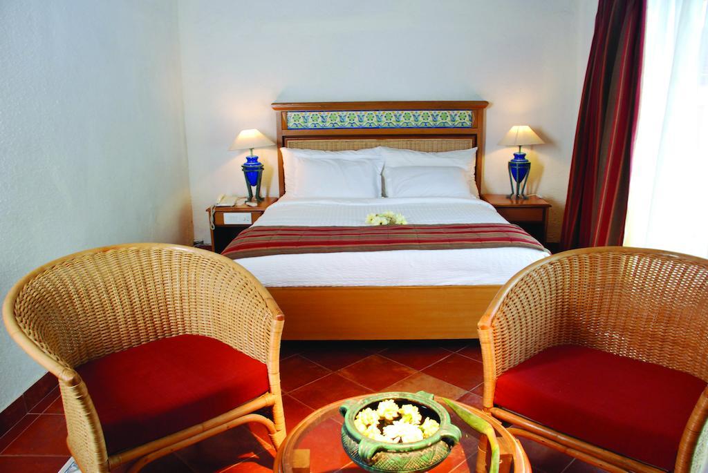 Leonia Holistic Destination Hotel Shamirpet Værelse billede