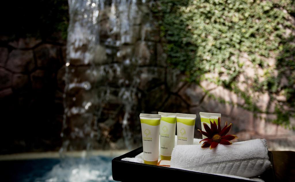 Leonia Holistic Destination Hotel Shamirpet Værelse billede